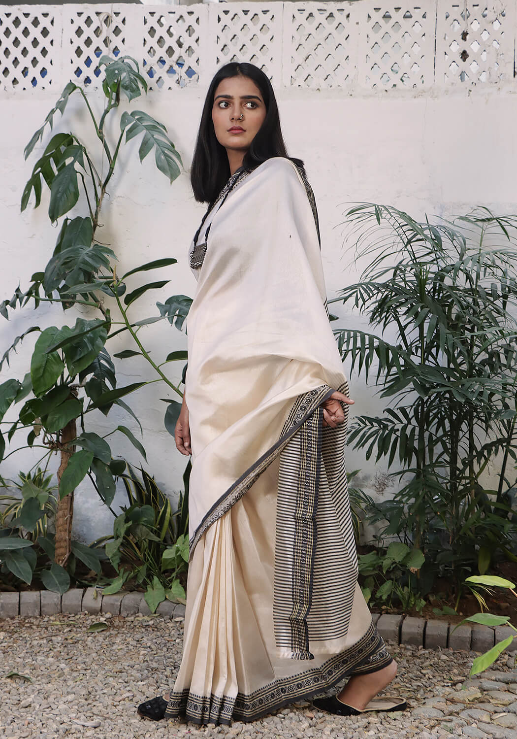 Chanderi Banarsi - Off White & Black