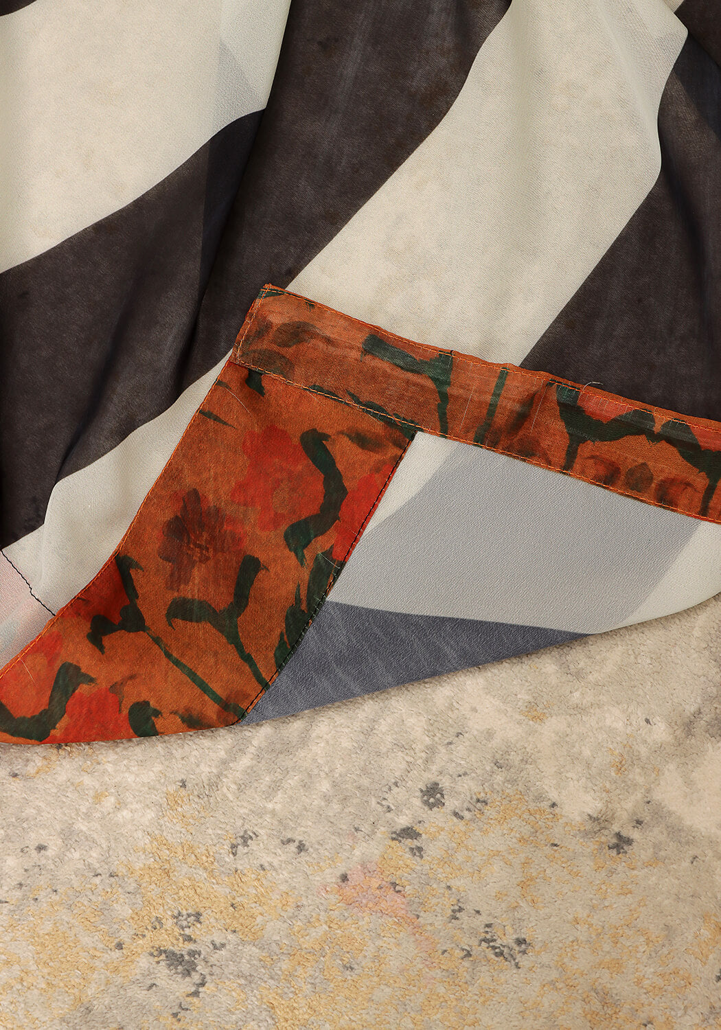 Digital Printed - Abstract Lines