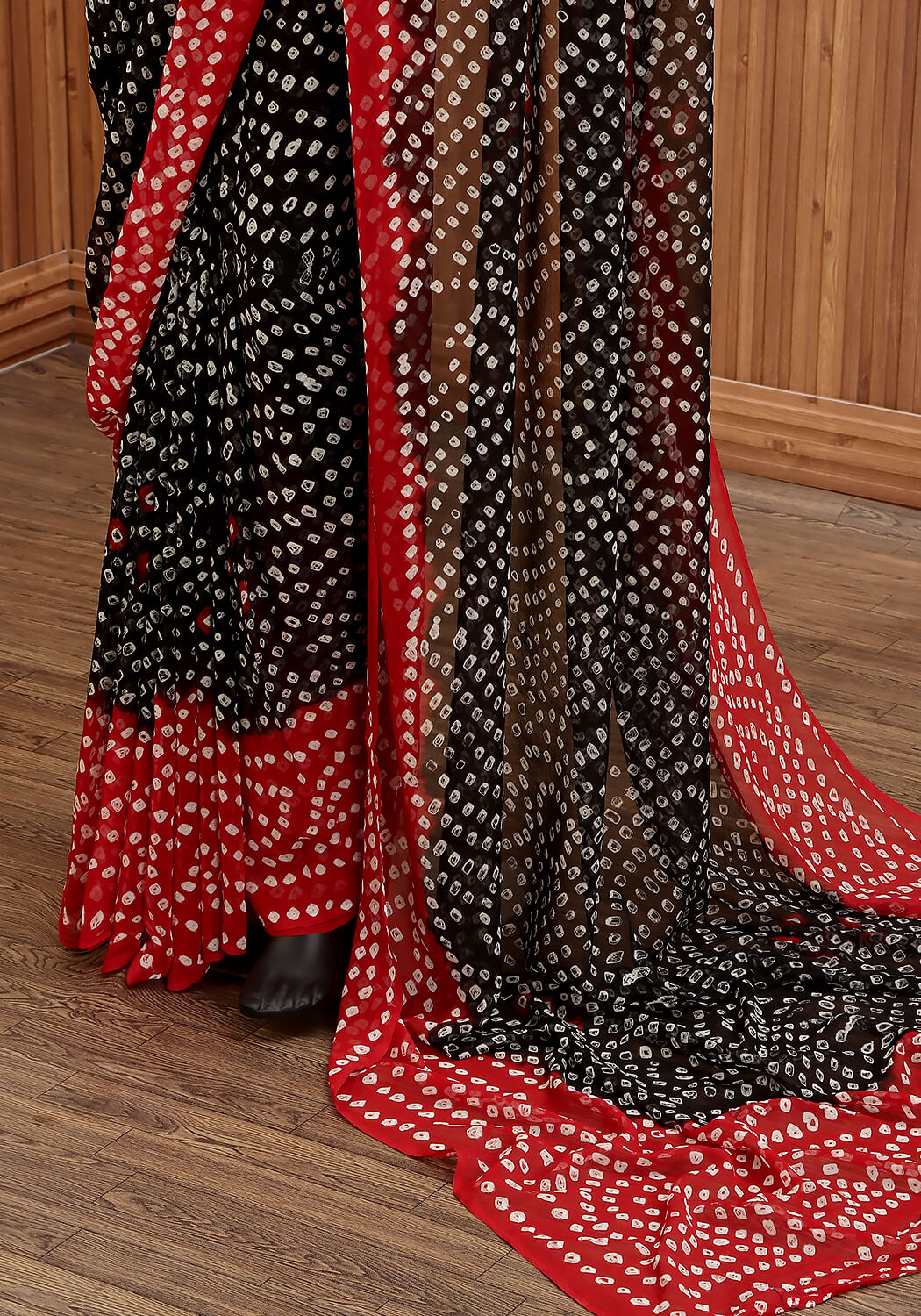Chiffon Chunri Saree - Red & Black