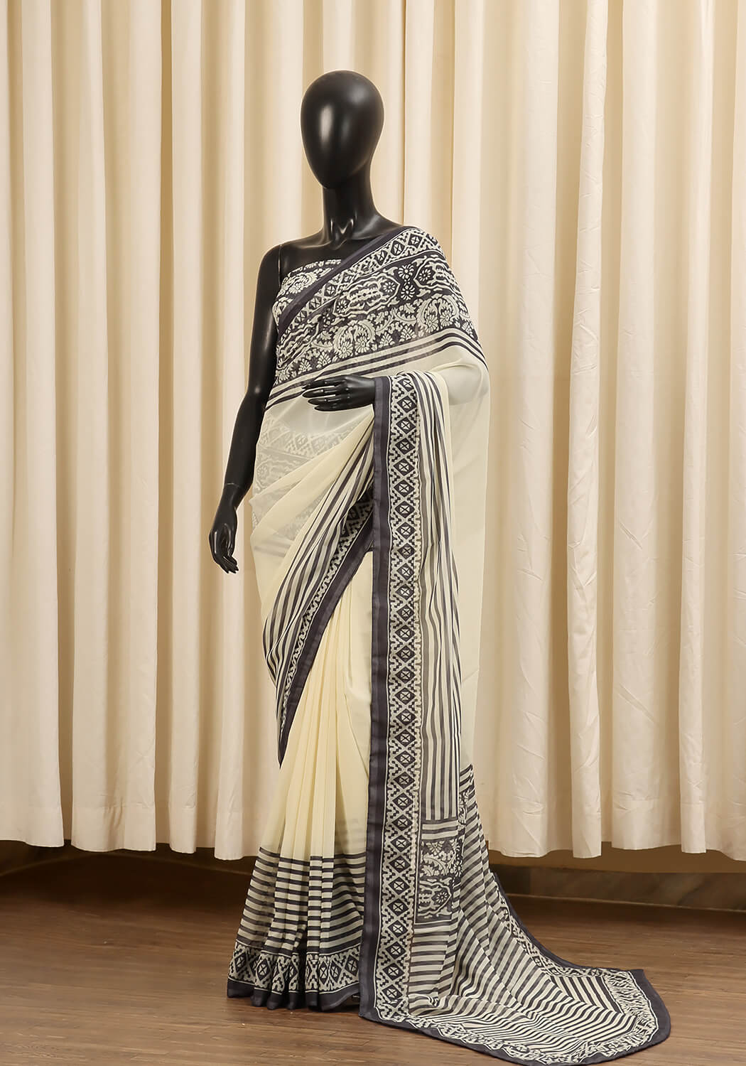 Chiffon Digital Printed - Cream & Black