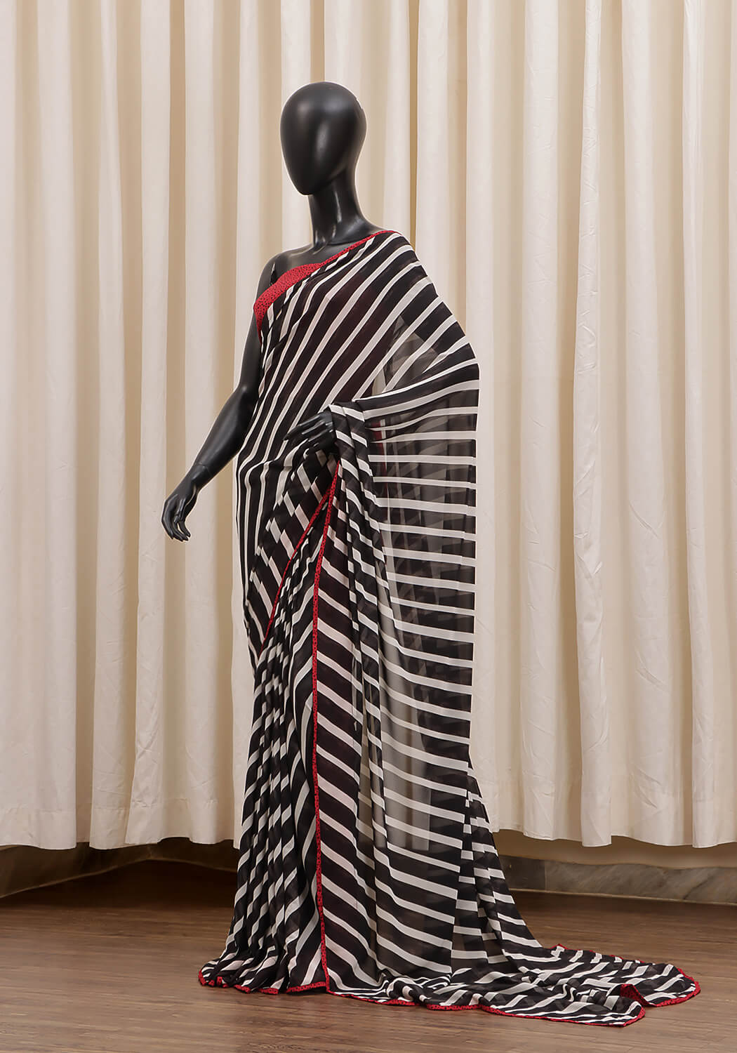 Chiffon Georgette Saree - Black & White