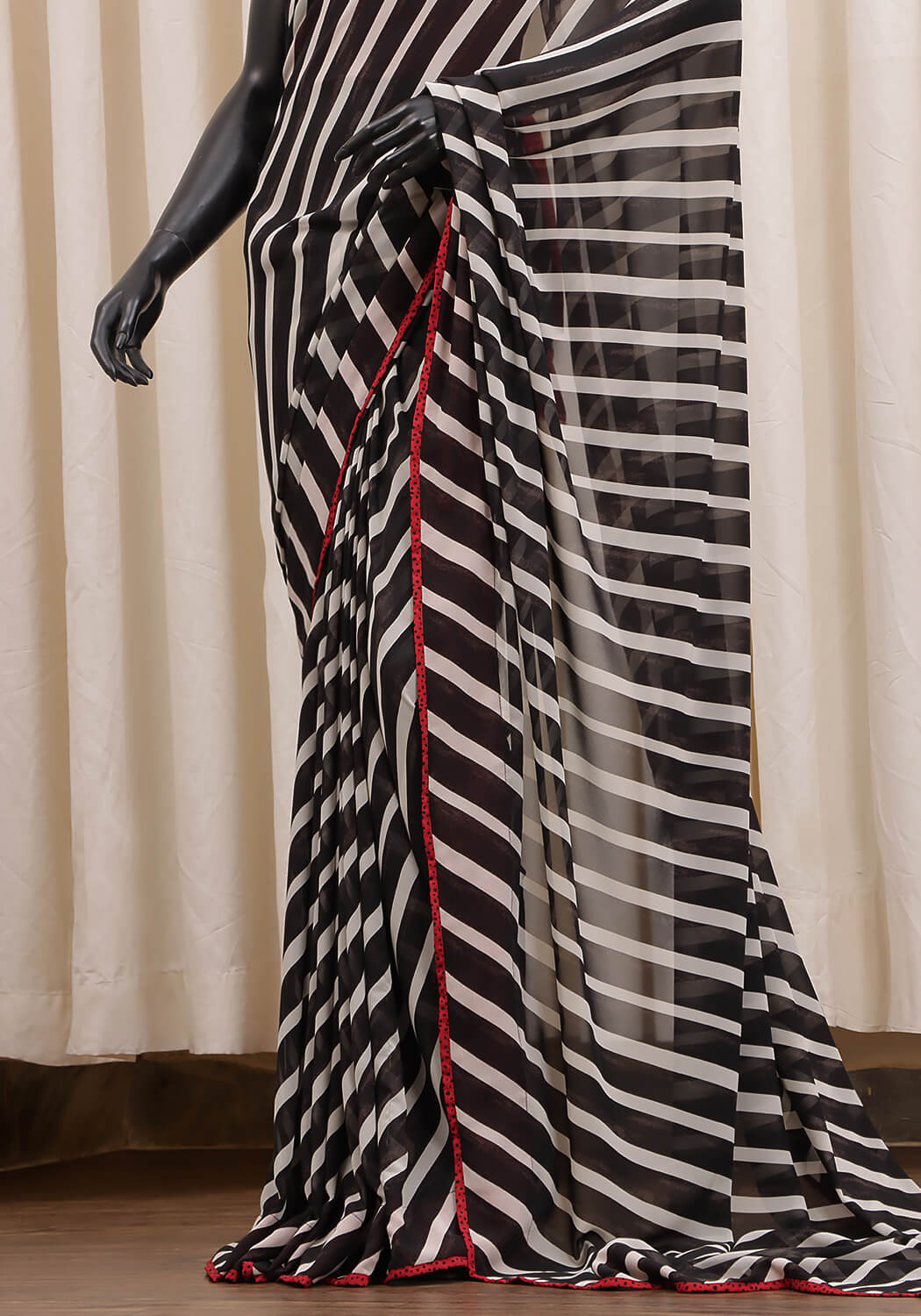 Chiffon Georgette Saree - Black & White