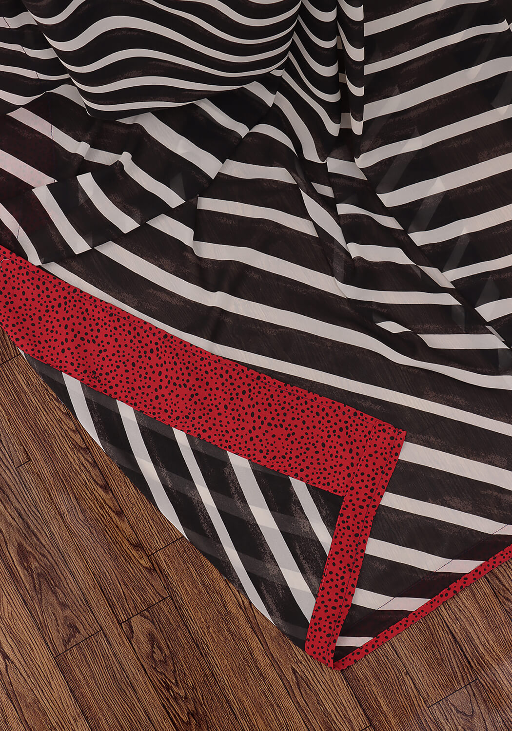 Chiffon Georgette Saree - Black & White