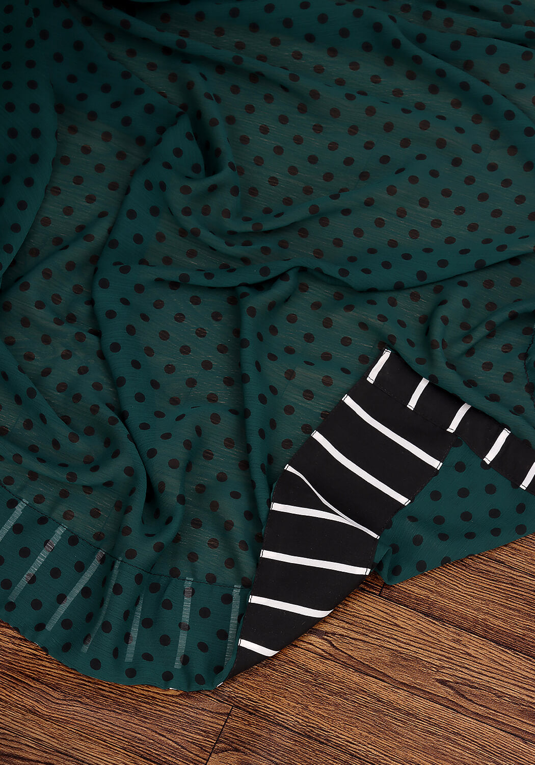 Chiffon Georgette Saree - Bottle Green